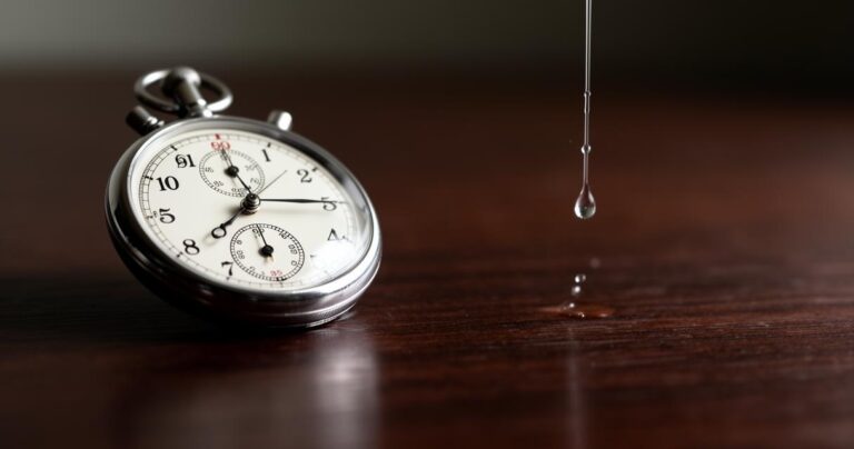 Why Every Hundredth of an Hour Matters When Scheduling Meetings Across International Time Zones